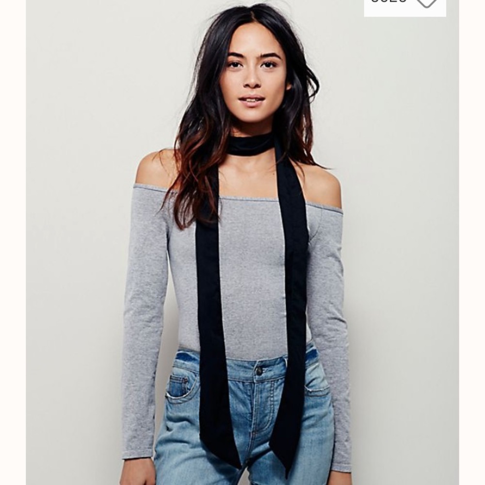 Off the shoulder fitted tops!